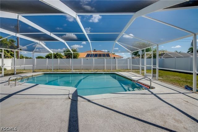 1131 SE 34th ST, Cape Coral, FL 33904