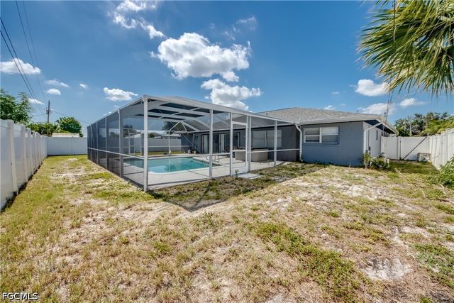 1131 SE 34th ST, Cape Coral, FL 33904
