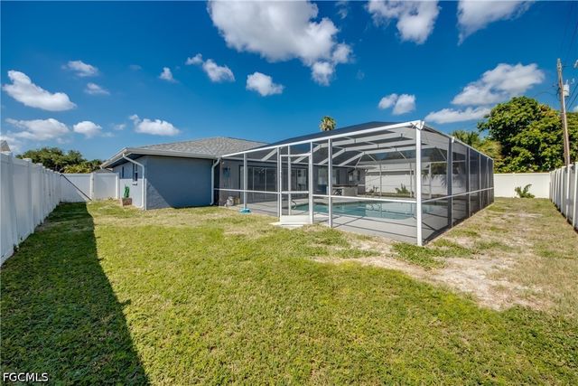 1131 SE 34th ST, Cape Coral, FL 33904