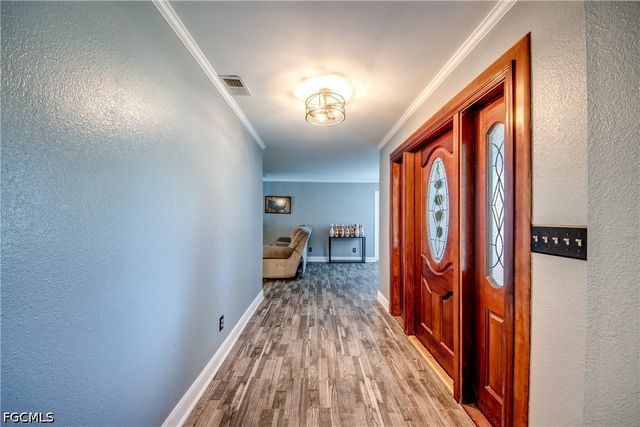 1131 SE 34th ST, Cape Coral, FL 33904