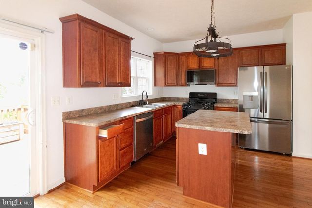 104 STINGRAY CT, Stafford, VA 22554