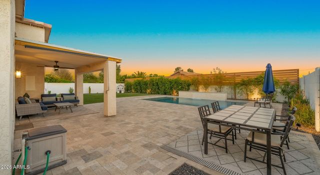 4049 E VISTA Drive, Phoenix, AZ 85032