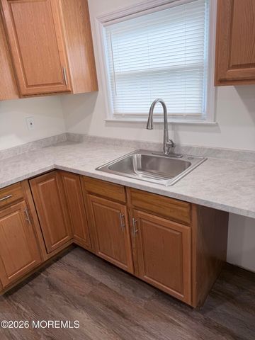 90 Barbados Drive S, Toms River, NJ 08757