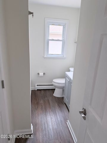 90 Barbados Drive S, Toms River, NJ 08757