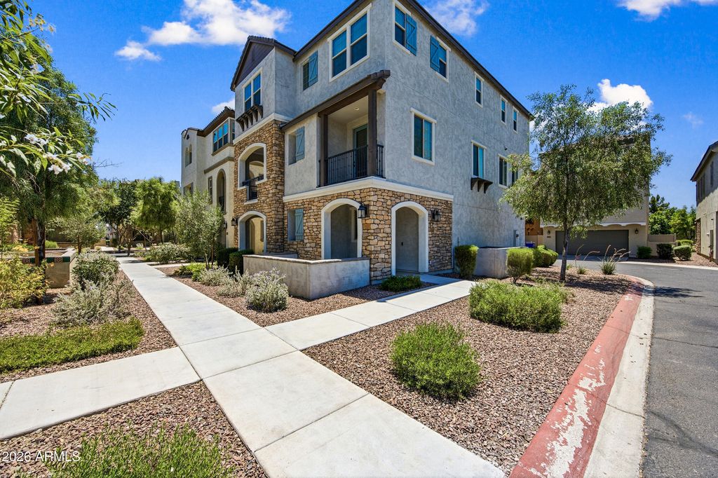 1632 E Lowell Avenue, Gilbert, AZ 85295