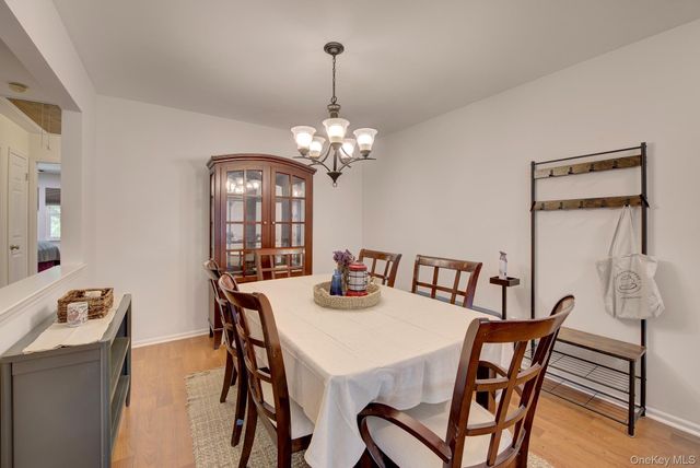4 Country View Lane, Middle Island, NY 11953