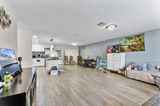 4116 Plumosa Street, West Palm Beach, FL 33406