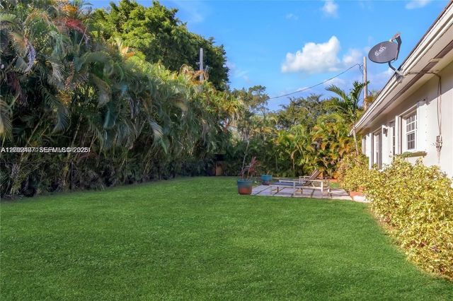 4930 Riviera Dr 0, Coral Gables, FL 33146