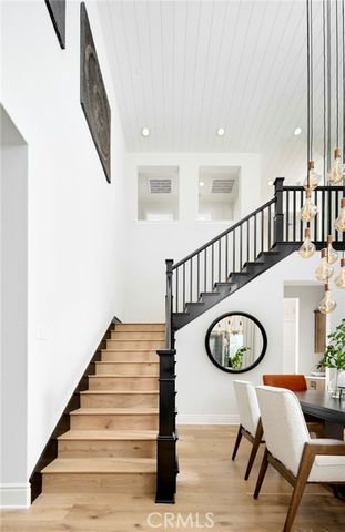 11823 Canoga Avenue, Chatsworth (los Angeles), CA 91311