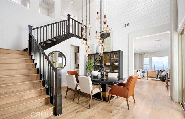 11823 Canoga Avenue, Chatsworth (los Angeles), CA 91311