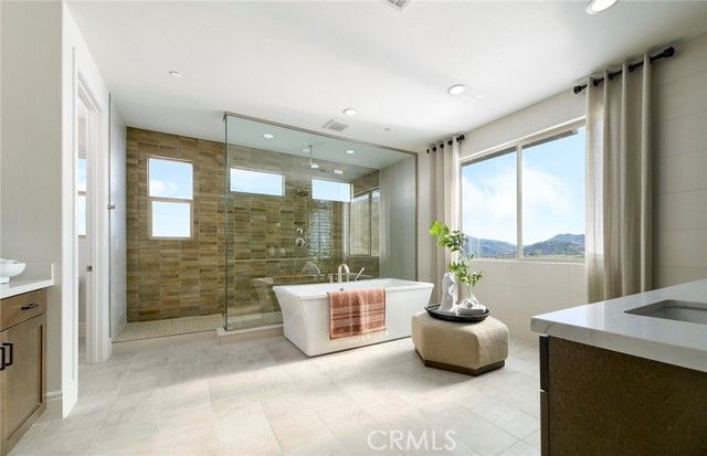 11823 Canoga Avenue, Chatsworth (los Angeles), CA 91311