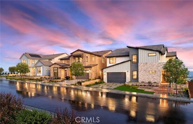 11823 Canoga Avenue, Chatsworth (los Angeles), CA 91311