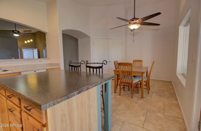 4927 W WARREN Drive, Casa Grande, AZ 85194