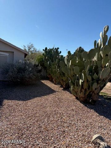 4927 W WARREN Drive, Casa Grande, AZ 85194