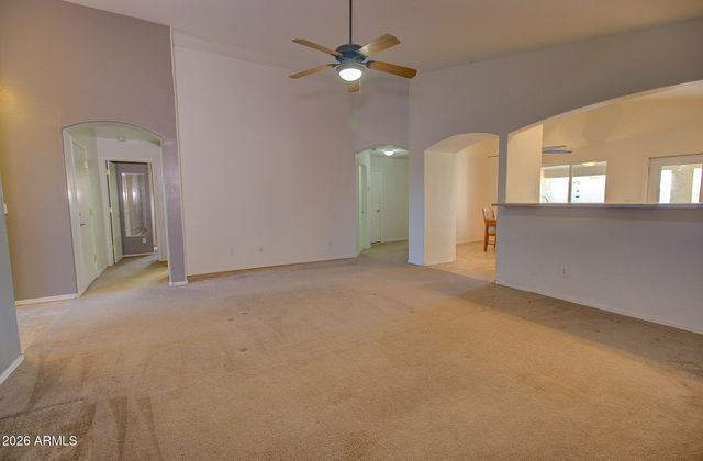 4927 W WARREN Drive, Casa Grande, AZ 85194