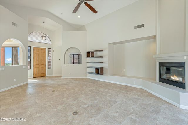 10050 N Alder Spring Drive, Tucson, AZ 85737