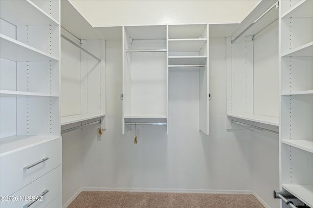 10050 N Alder Spring Drive, Tucson, AZ 85737