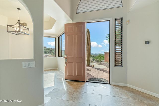 10050 N Alder Spring Drive, Tucson, AZ 85737