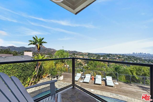 2824 Durand Drive, Los Angeles, CA 90068