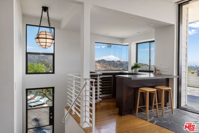2824 Durand Drive, Los Angeles, CA 90068