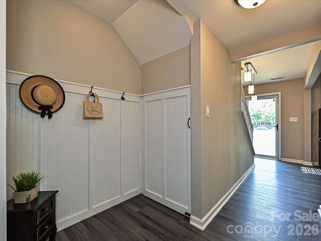 8069 Regent Park Lane, Charlotte, NC 28210