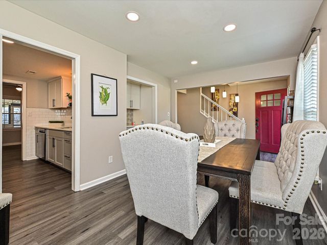 8069 Regent Park Lane, Charlotte, NC 28210
