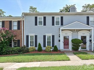 8069 Regent Park Lane, Charlotte, NC 28210