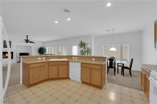 4858 Lionesse Court, Las Vegas, NV 89130