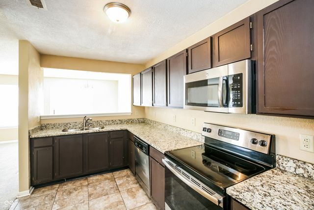 6625 Kinnerton Drive, Indianapolis, IN 46254