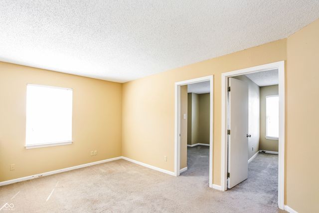 6625 Kinnerton Drive, Indianapolis, IN 46254