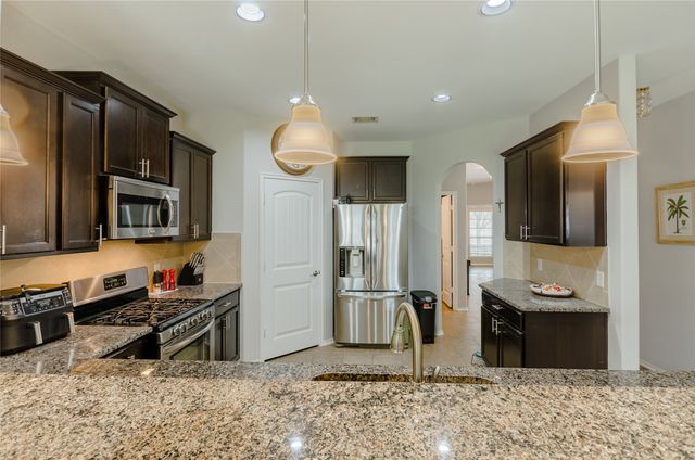 1107 Dickenson Drive, Melissa, TX 75454