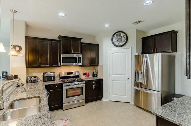 1107 Dickenson Drive, Melissa, TX 75454