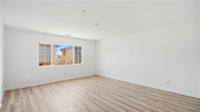 7911 Sea Salt Avenue, Fontana, CA 92336