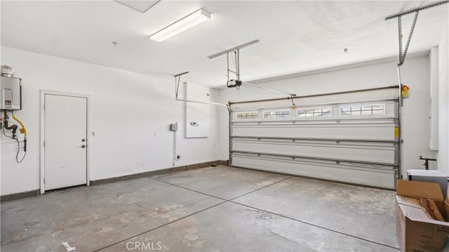 7911 Sea Salt Avenue, Fontana, CA 92336