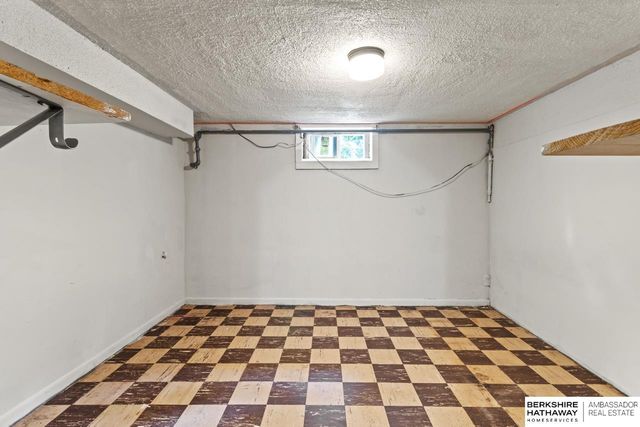 3701 Bedford Avenue, Omaha, NE 68111