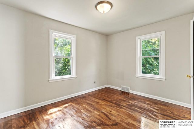 3701 Bedford Avenue, Omaha, NE 68111