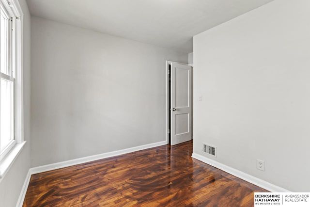 3701 Bedford Avenue, Omaha, NE 68111