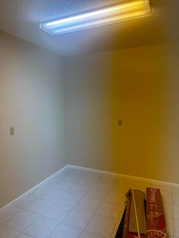 3507 VILLAGE Boulevard 302, West Palm Beach, FL 33409