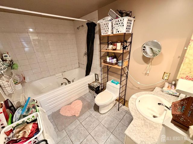 73 Laurence Parkway, Old Bridge, NJ 08879