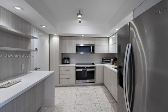 11 Island Ave 606, Miami Beach, FL 33139