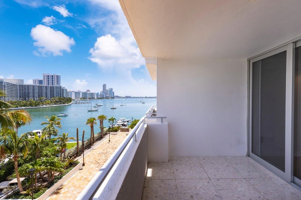 11 Island Ave 606, Miami Beach, FL 33139