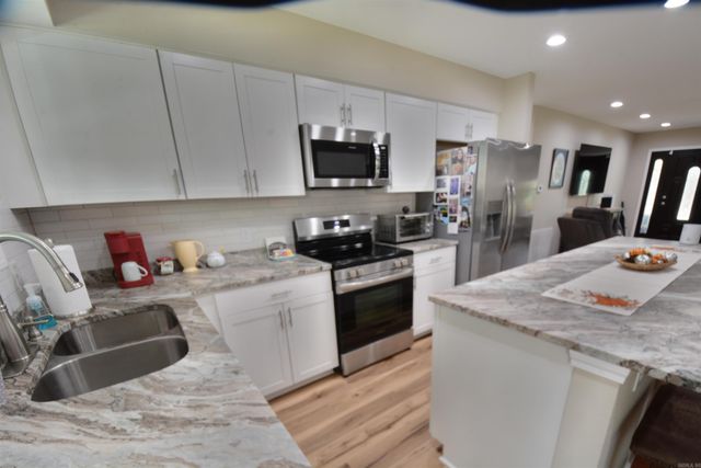 104 HINTON Lane, Hot Springs, AR 71901