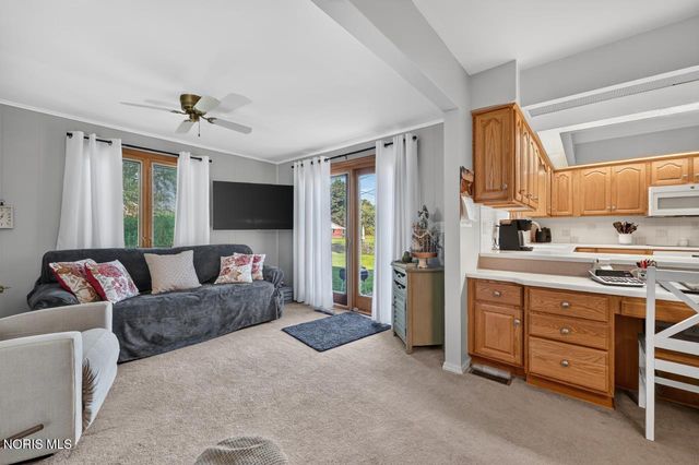 1512 Highland Green Drive, Toledo, OH 43614