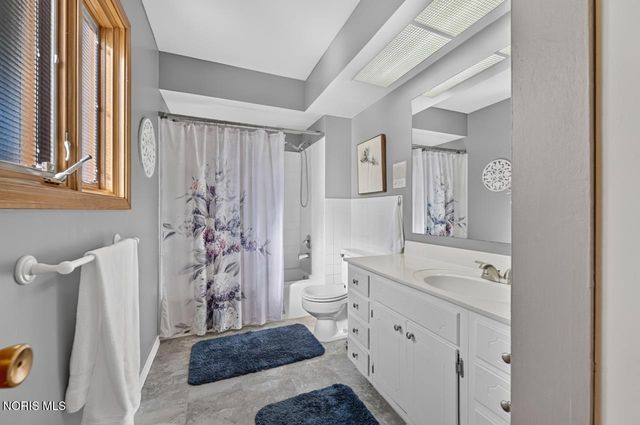 1512 Highland Green Drive, Toledo, OH 43614