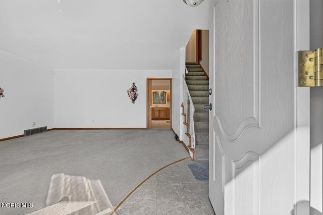 1512 Highland Green Drive, Toledo, OH 43614