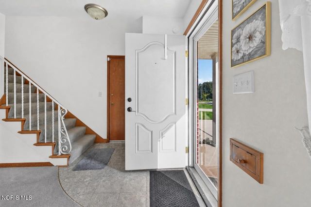 1512 Highland Green Drive, Toledo, OH 43614