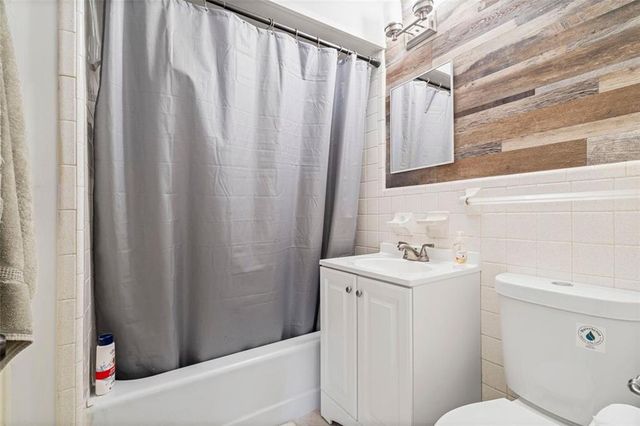 1450 SHADOWBROOK Drive, Marietta, GA 30062