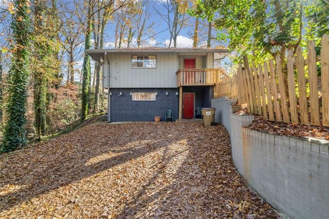 1450 SHADOWBROOK Drive, Marietta, GA 30062