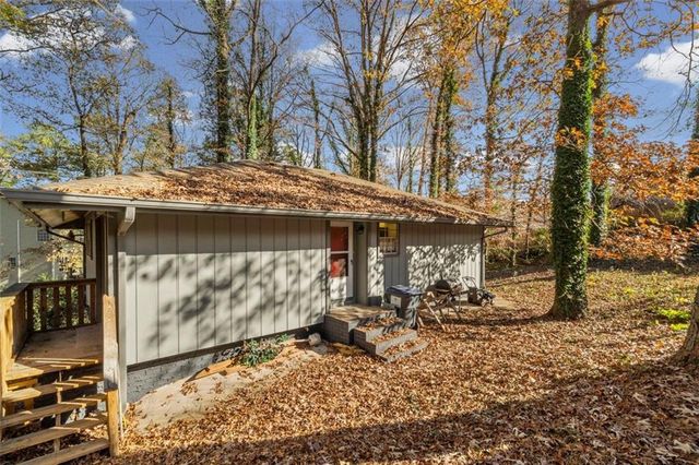 1450 SHADOWBROOK Drive, Marietta, GA 30062