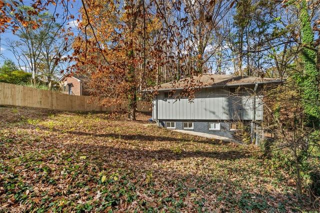 1450 SHADOWBROOK Drive, Marietta, GA 30062